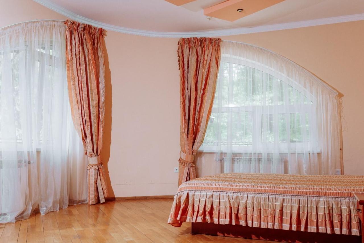 База Відпочинку Шиповець Poroshkovo Exterior foto